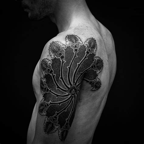 Delightful Blackwork Tattoo Designs Redefining The Art Of Tattooing