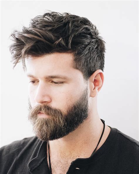 Not only is it easy to maintain, but you also have many options while styling it. 31 Best Medium-Length Haircuts For Men And How To Style Them