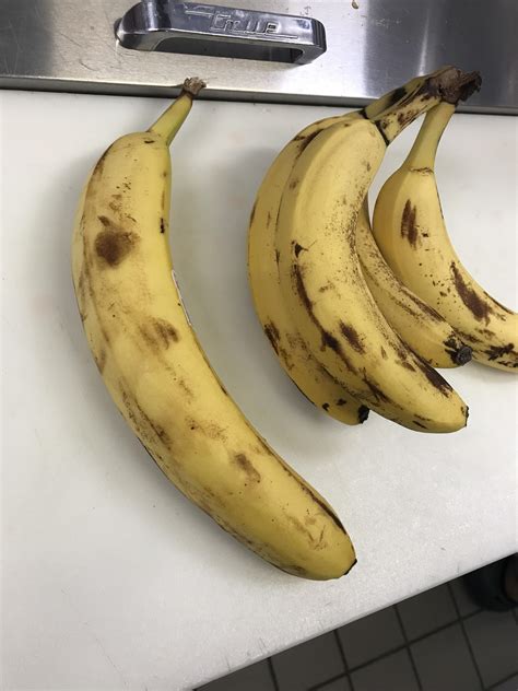 This Slightly Bigger Banana Rmildlyinteresting