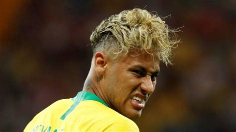 Penteado De Neymar Vira Sucesso Em Barbearias Pelo Brasil