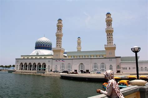 Generally referred to as kk , it is located on the west coast of sabah within the west coast division. The Floating Mosque Sabah | Borneo, Beautiful mosques, Mosque