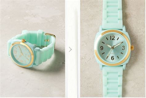 37 Ways To Treat Yourself With Tiffany Blue