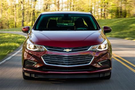 Used 2016 Chevrolet Cruze For Sale Pricing And Features Edmunds