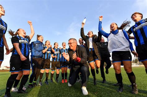 Een Vrouwenploeg Coachen Tips Van Leo Van Der Elst Voetbal Nationaal
