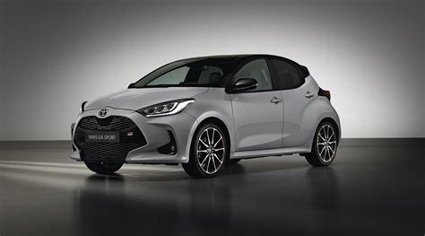 Nuova Toyota Yaris Continua Il Successo Della City Car Per