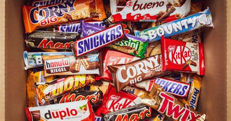 15 Must Try International Snack Boxes To Taste The World 2023