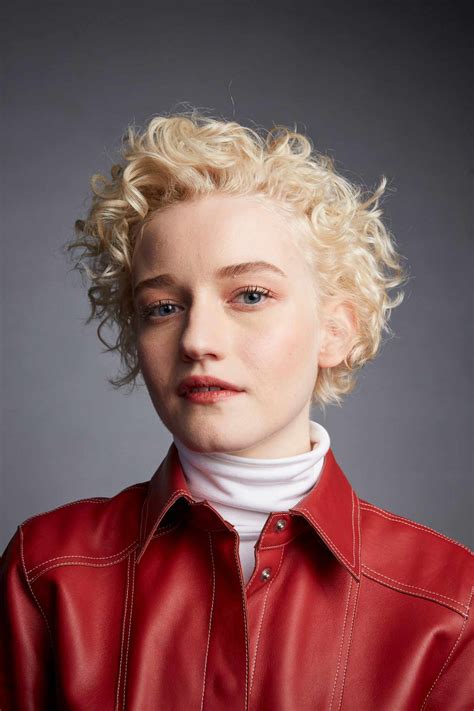 Julia Garner On The Assistant Metoo And Getting Married