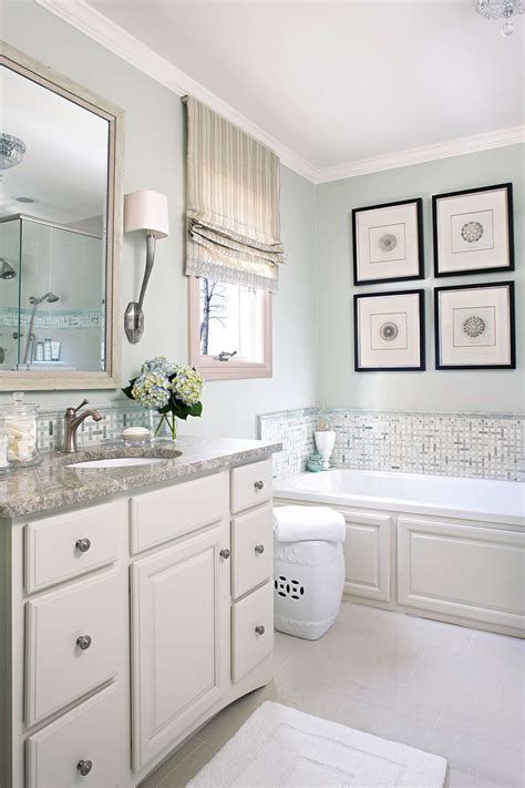 12 Popular Bathroom Paint Colors Our Editors Swear By Better Homes