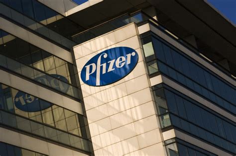 Pfizer is one of the world's largest pharmaceutical companies. Pfizer Inc. (NYSE: PFE): Q4 Earnings Preview 2010 | Stock ...