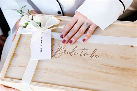 The Bridal Box Co Custom Create Beautiful Keepsake T Boxes And