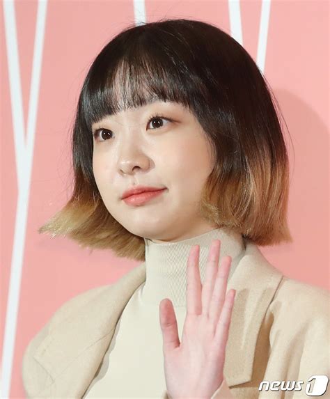 pin by park jeong eun on dami korean short hair korean actresses short hair styles