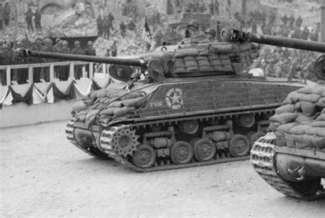 Pin By Billys On SHERMAN M4A3E8 In Europe American Tank Sherman Tank