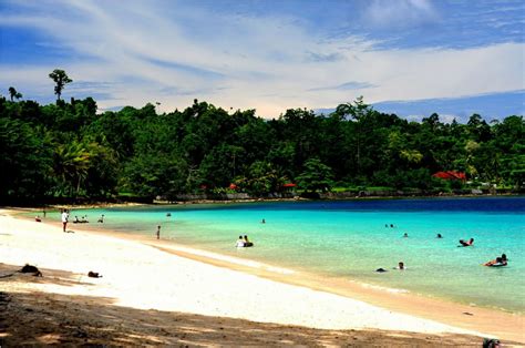 Pantai laguna terletak di pesisir desa merpas, kecamatan nasal, kabupaten kaur. Travel Destination : The White Sand Beach Bandar Lampung