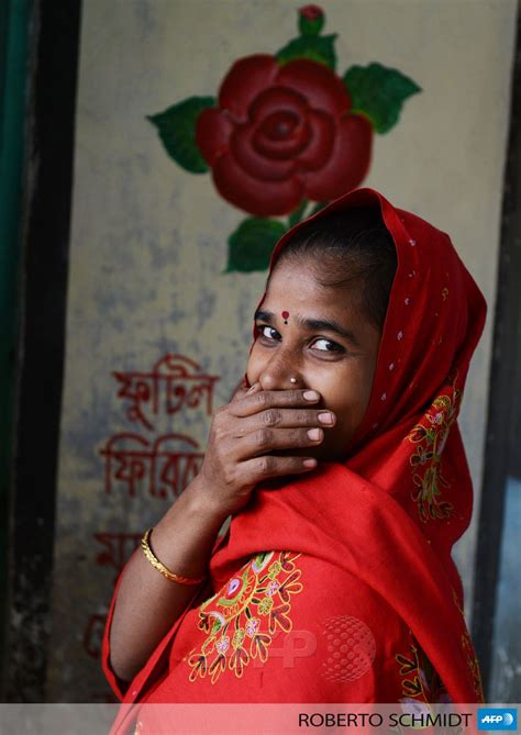 Humans Of Dhaka Fotojournalismus Dhaka Bangladesh Street Portrait