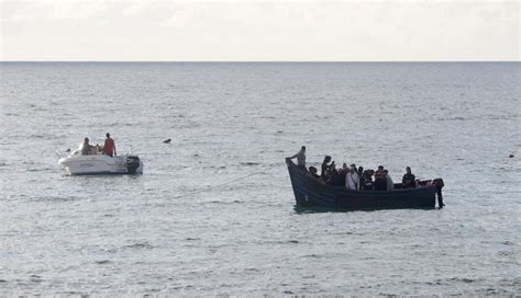 Mueren Migrantes Que Iban Rumbo A Canarias Despu S Del Naufragio De