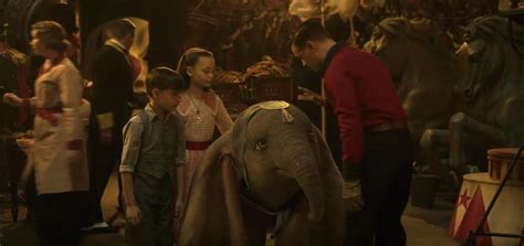 Dumbo Featurette Can Tim Burton Make The Circus Magical Again