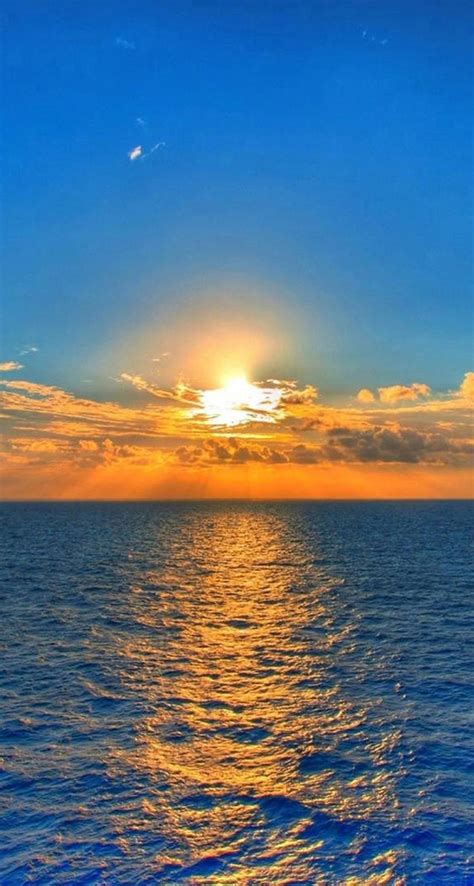 Nature Fantasy Sunrise Over Ocean At Dawn Iphone 5s Wallpaper Download