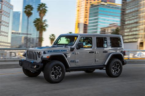 Jeeps Hybrid Wrangler 4xe Is Electrifying Naples Illustrated
