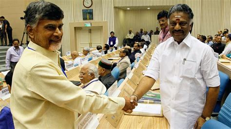 Tamil Nadu Faces Political Vacuum After Jayalalithas Death Bbc News