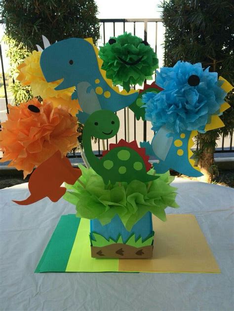 Centro de mesa dino | Decoracion de dinosaurios fiestas ...