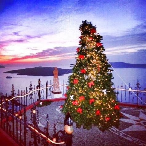 Pin By Veronica White On ️ Greece ️ Holiday Decor Santorini Greece