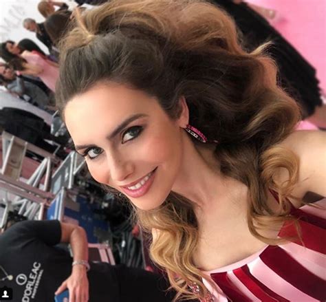 Mujer Transexual Gana Por Primera Vez Miss España N