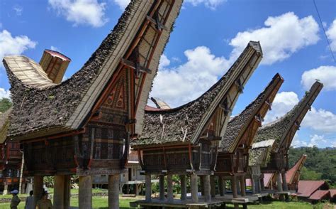 Rumah Adat Provinsi Sulawesi Selatan Tongkonan Pewarta Nusantara