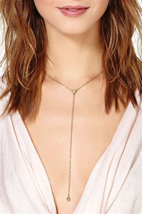The Lariat Necklace Is The New Statement Necklace And Here Are Our