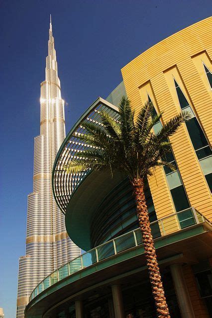 Two Of Dubais Best Attractions In One Frame Burj Khalifa And Dubai