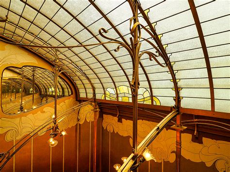 Vídeo De 4 Edificios Art Nouveau Diseñados Por Victor Horta En Bruselas