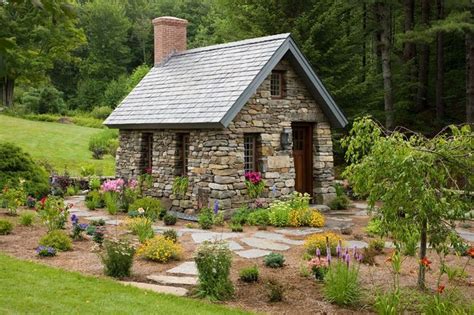 A Small Stone Cottage In New Hampshire Stone Cottages Stone Cabin