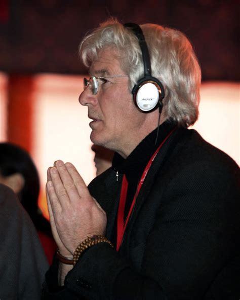 Richard Gere Gets Blessed By Dalai Lama Photos Huffpost