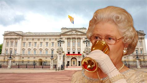 The Queen Had A Bar At Buckingham Palace But Shut It Down After Staff Got Too Worse Heart