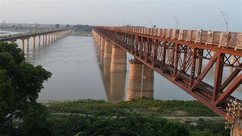 Up Plan Afoot To Make Skywalk Over Historic Curzon Bridge Lucknow