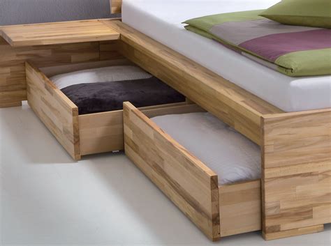 Günstiges boxspringbett, gepolstertes bett, bett aus massivholz & viele weitere betten für das schlafzimmer. Weißes Schubkasten-Bett in Übergrößen erhältlich ...