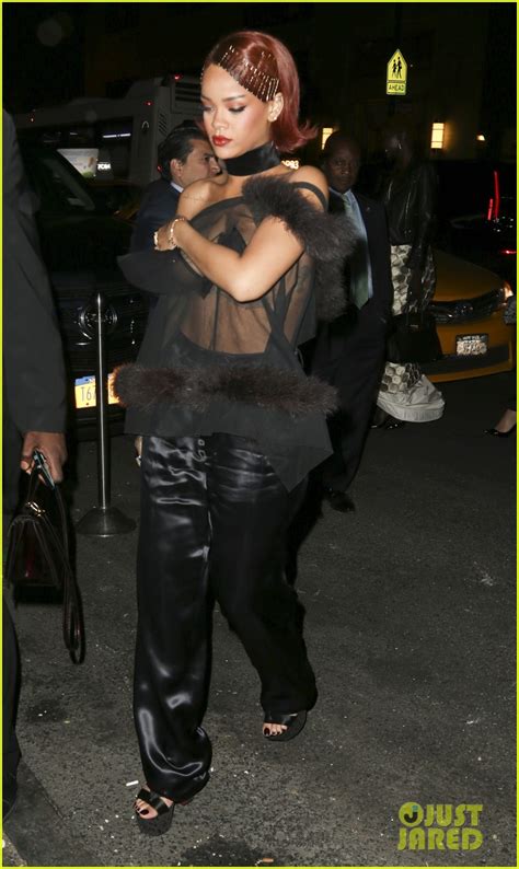Photo Rihanna Goes Sheer Nipples Met Gala After Parties