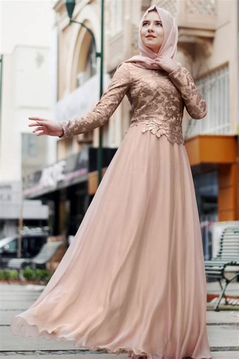 لفرح اختها او اخوها او صحبتها او. فساتين محجبات تجنن , اروع فساتين الفتيات المحجبات - نايس