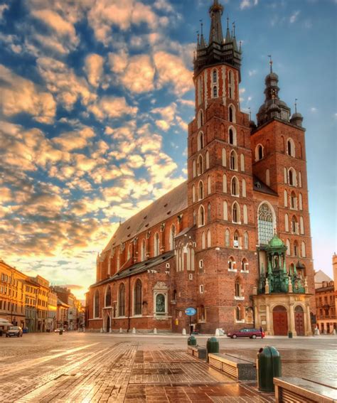 26 de agosto del 2018. Viaggio di Pasqua in Polonia con partenza in aereo da Bologna