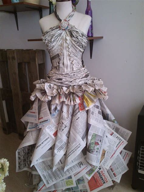 pin de jaira en recycled fairy dresses vestido con material reciclado ropa reciclada y