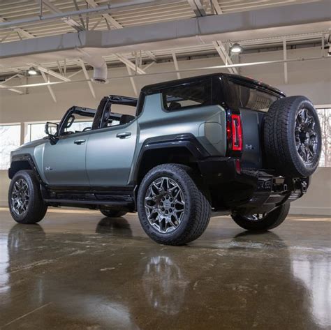 830 Hp 2024 Gmc Hummer Ev Suv Is An Open Roof Off Roader