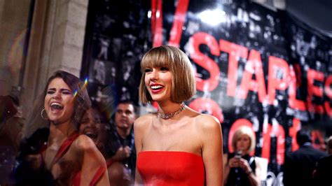 Taylor Swifts Birthday Messages Reveal An Unexpected Fan Vanity Fair