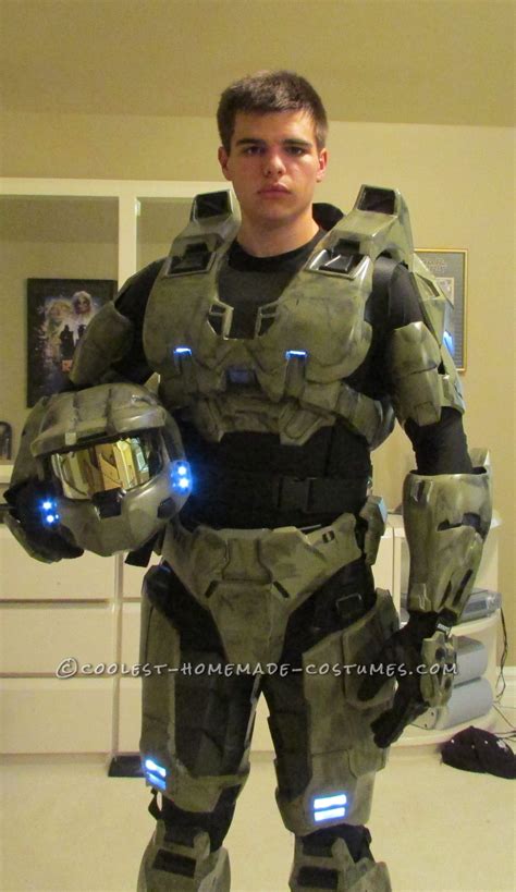 The 25 Best Master Chief Costume Ideas On Pinterest Halo 4 Games