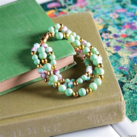 Beaded Pink Green Spring Bracelet Idea