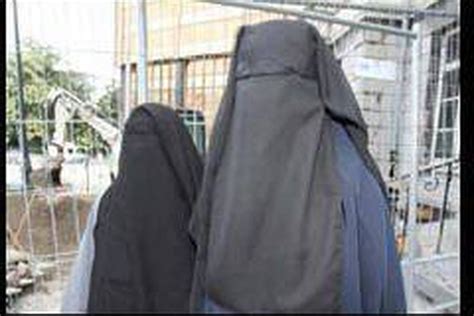 La Femme Contrôlée En Niqab Na Pas Encore Porté Plainte La Libre