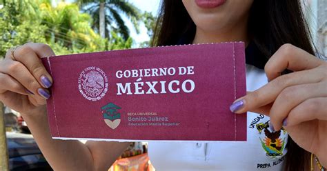 La beca jóvenes escribiendo el futuro no es compatible con ninguna otra beca o apoyo otorgado por el gobierno federal destinada al mismo fin u objetivo. Becas AMLO: estos son los Estados donde han entregado más ...