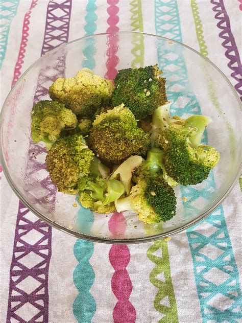 easy lemon and garlic broccoli recipe