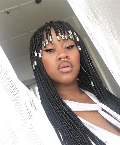 Braided Bangs Will Be All Over Your Timeline In 3 2 Box Braids