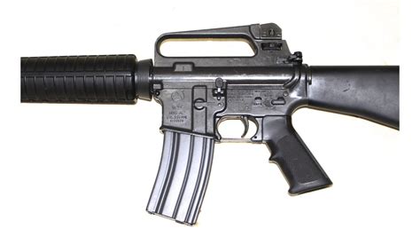 Scarce Colt M16a2 Assault Rifle Mjl Militaria