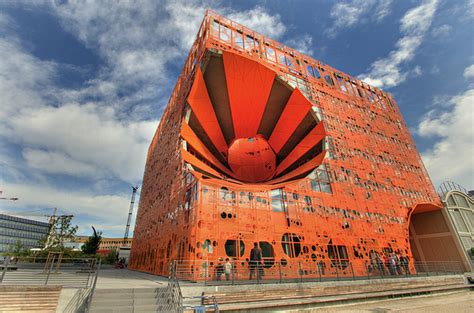 Le Cube Orange Orange Architecture