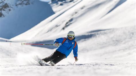 Parallel Skiing Complete Guide From A Ski Instructor Snowsunsee